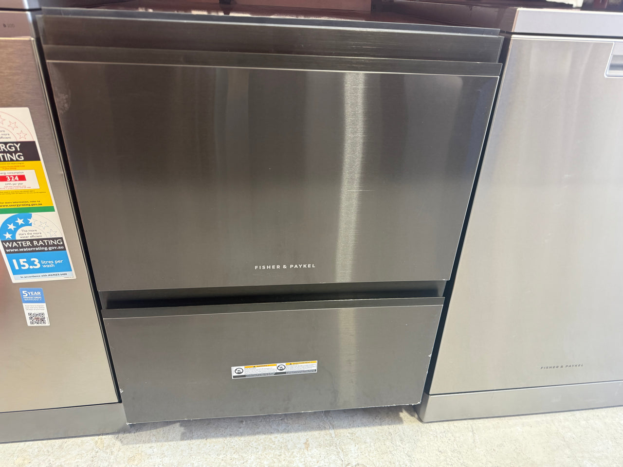 Factory second Fisher & Paykel DD60D4NB9 Series 9 Contemporary Double DishDrawer™ Dishwasher