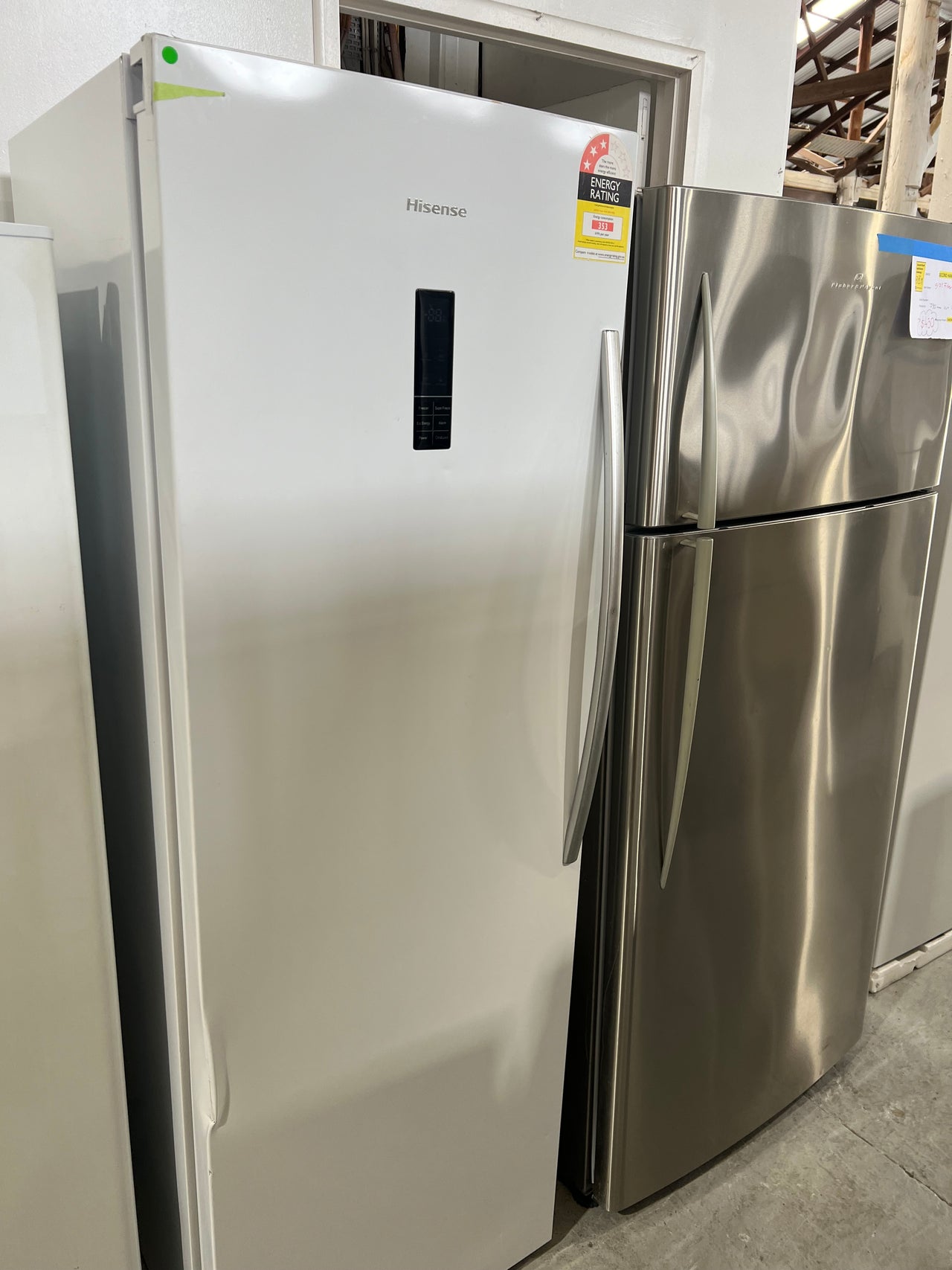 Factory second Hisense 280L Frost Free Upright Freezer HR6VFF280D
