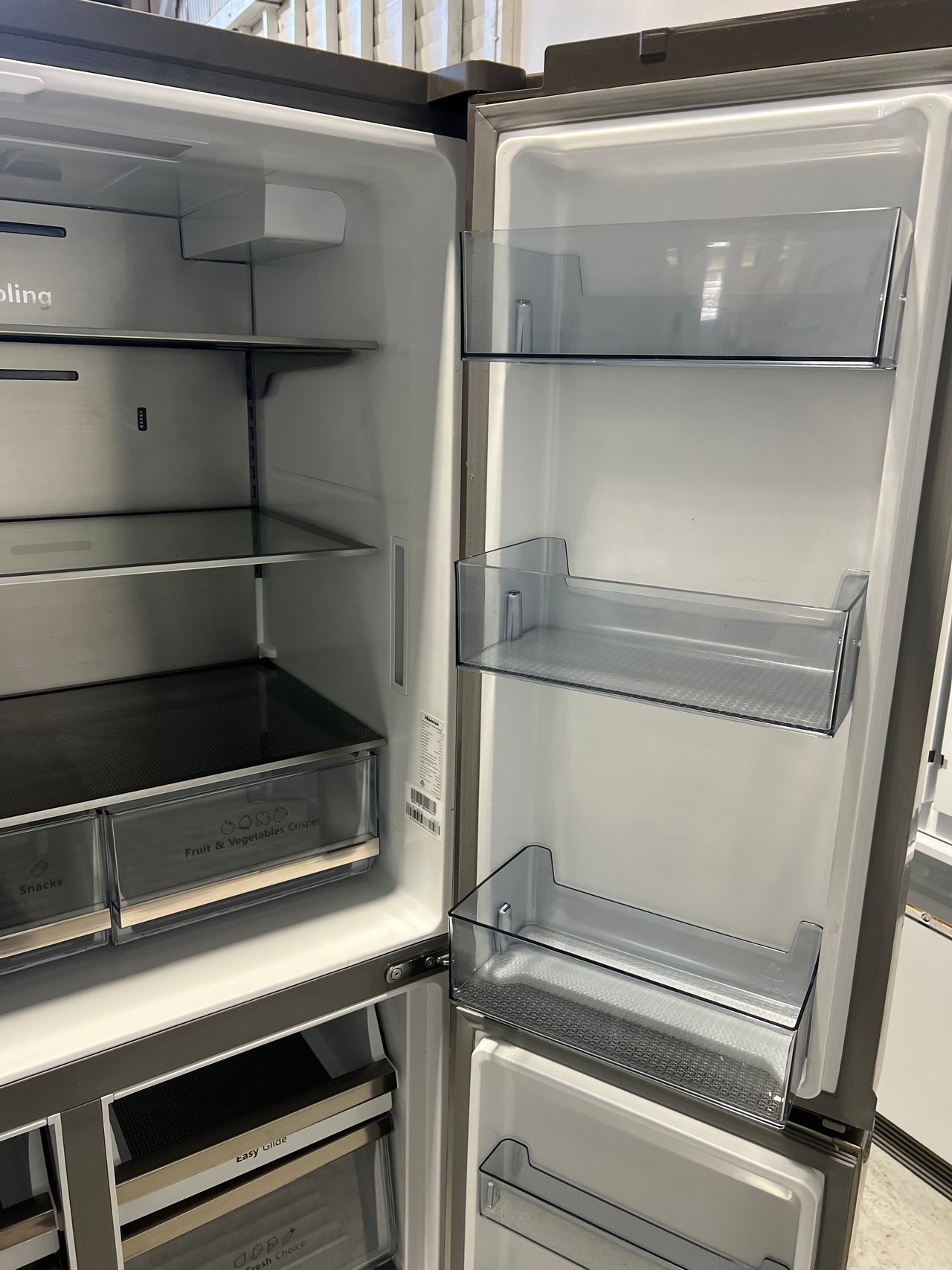 Factory second Hisense 585L PureFlat Quad Door French Door Fridge with Ice & Water Dispenser - Stainless Steel - Second Hand Appliances Geebung