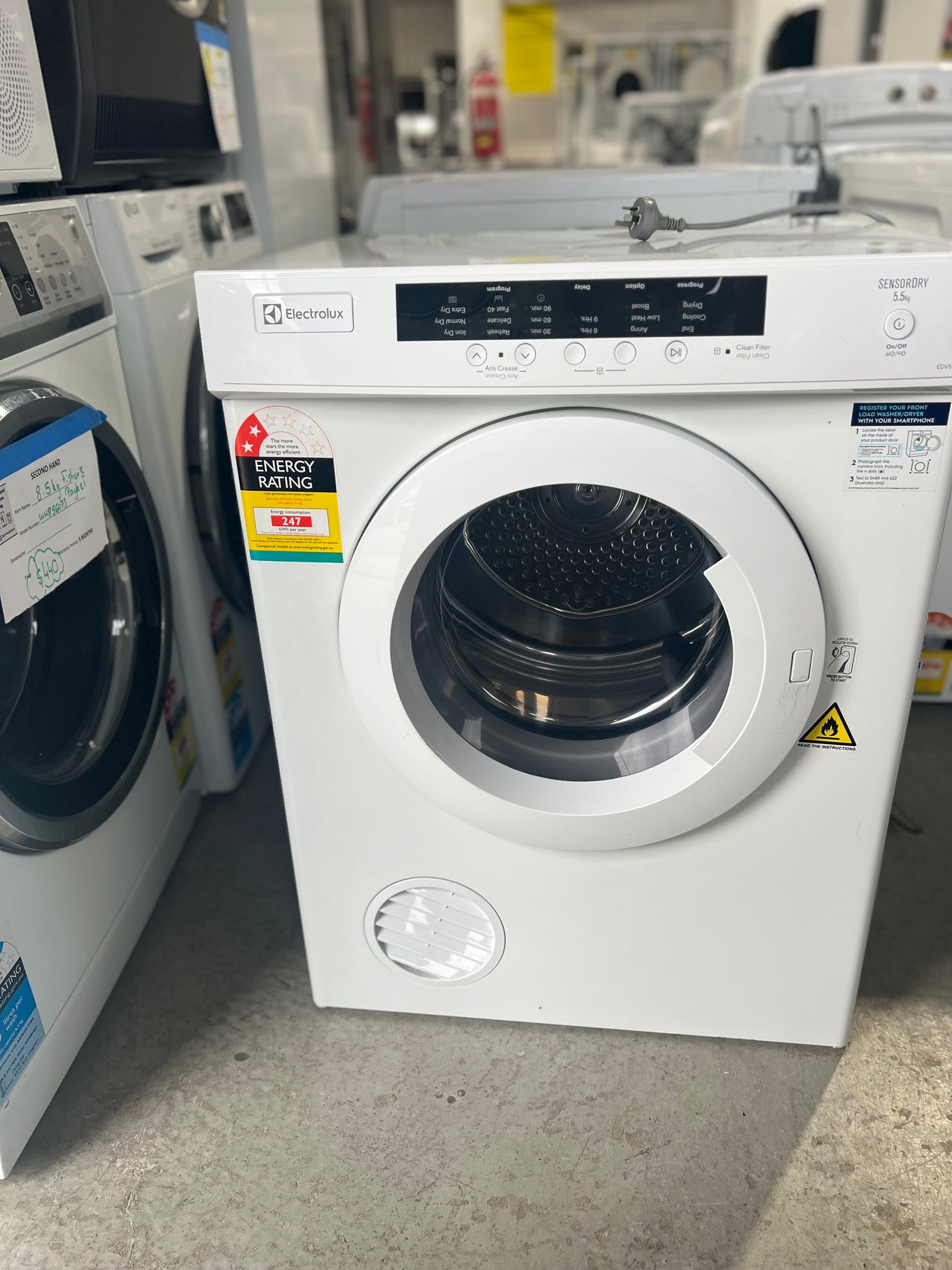 Second hand Electrolux 5.5kg Vented Dryer Model: EDV5552 - Second Hand Appliances Geebung