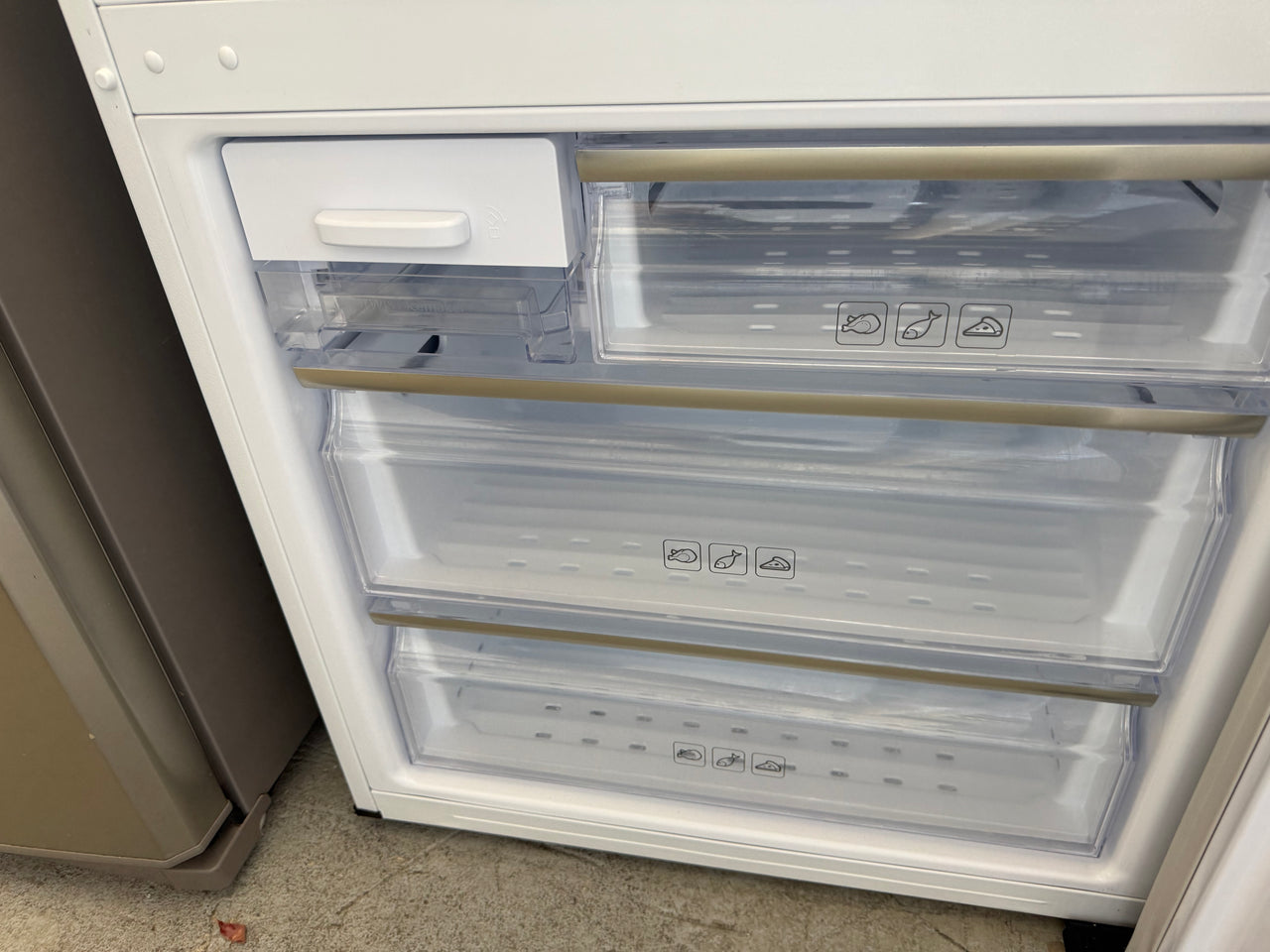 Second hand Samsung 450L Bottom Mount Fridge – SRL449EW