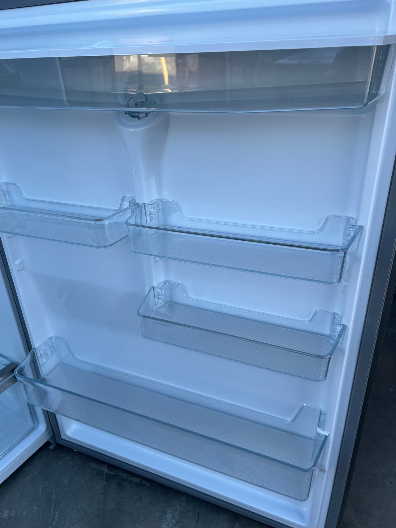 Factory Second Hisense 496L Top Mount Refrigerator HRTF496SW 4 5 Star factory-second-hisense-496l-top-mount-refrigerator-hrtf496sw-4-5-star
