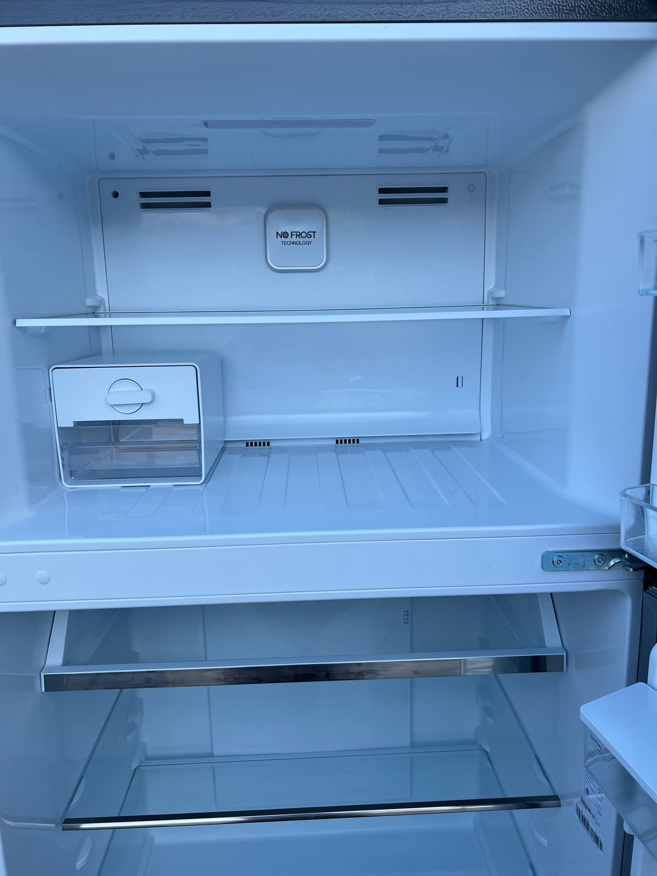 Factory Second Hisense 496L Top Mount Refrigerator HRTF496SW 4 5 Star factory-second-hisense-496l-top-mount-refrigerator-hrtf496sw-4-5-star