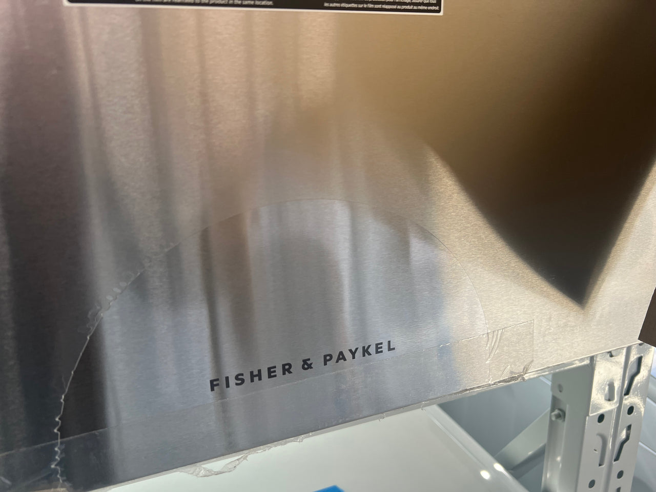 Transportation damaged Fisher & Paykel Series 9 Built-Under Single DishDrawer Dishwasher - Stainless Steel DD60ST4NX9 - Second Hand Appliances Geebung