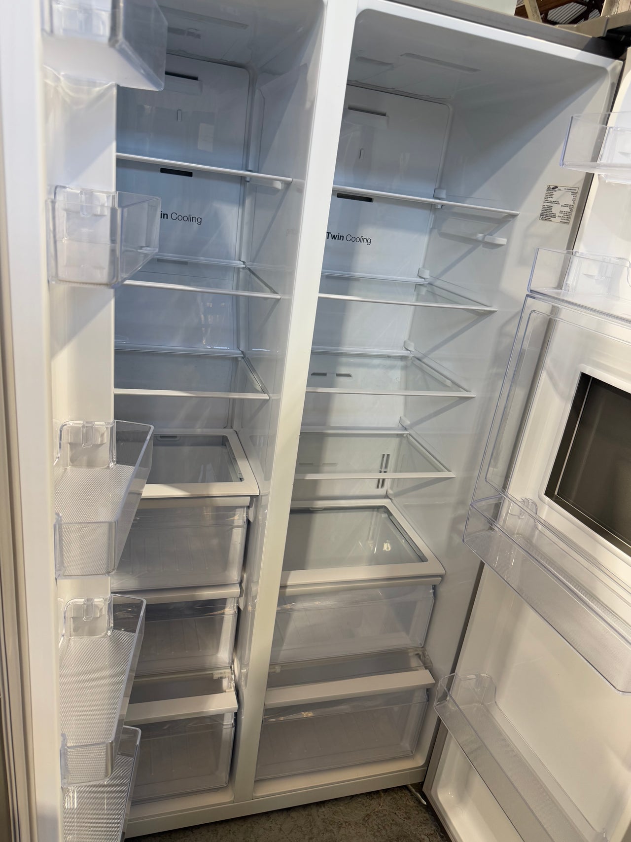 Second hand Samsung SRS603HLS 603-liter side-by-side refrigerator