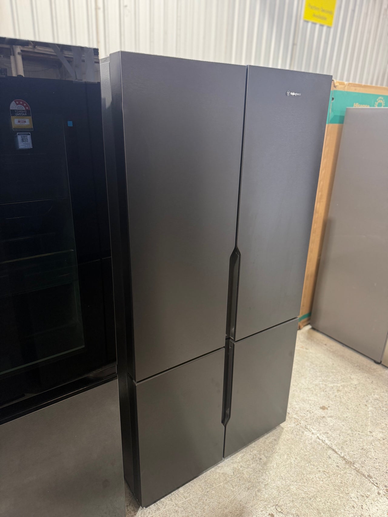 Factory second 564 L Quad-Door French Fridge – Matte Black WQE5600BB(NAT) - Second Hand Appliances Geebung