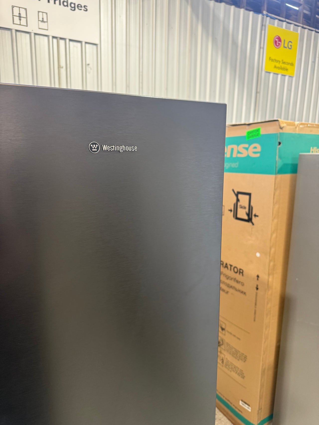 Factory second 564 L Quad-Door French Fridge – Matte Black WQE5600BB(NAT) - Second Hand Appliances Geebung