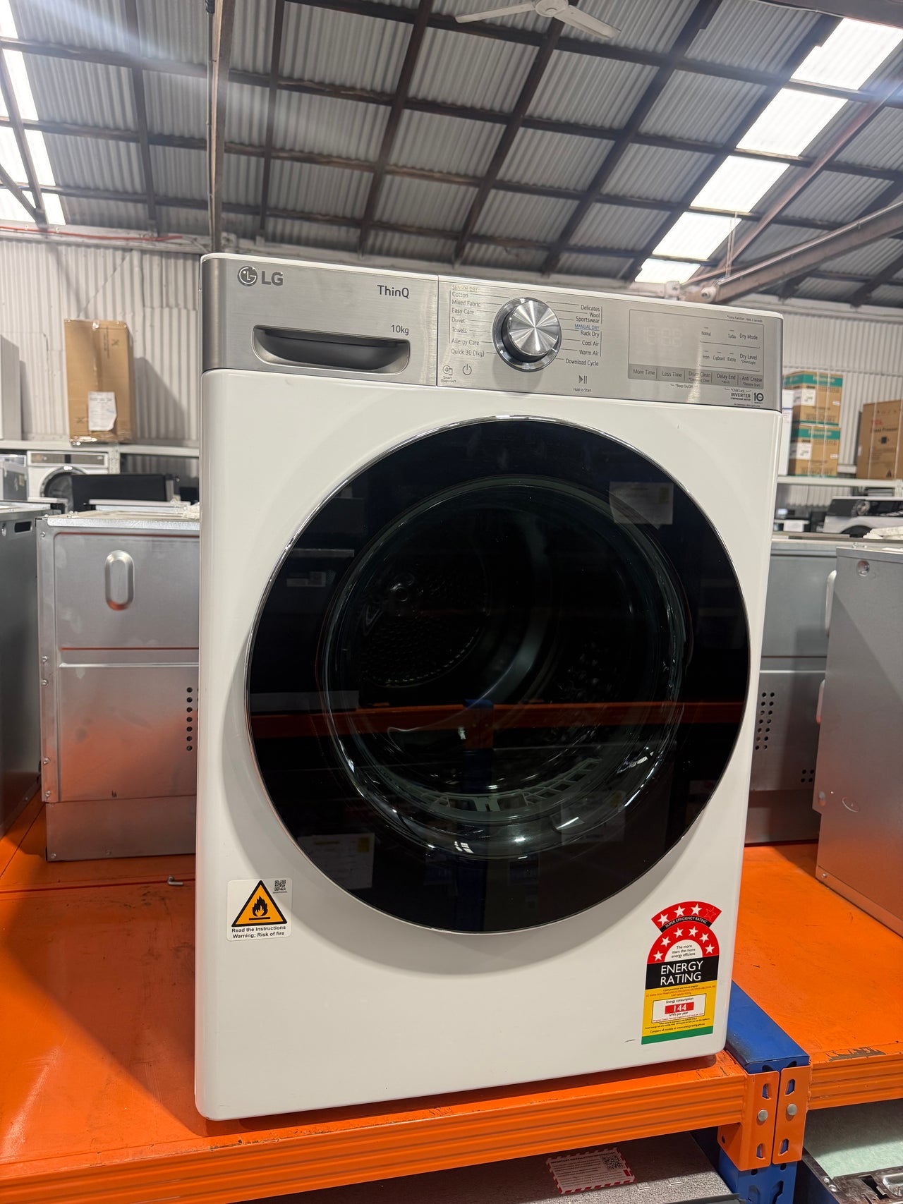 Second hand 10kg LG Heat Pump Dryer DVH10-10W