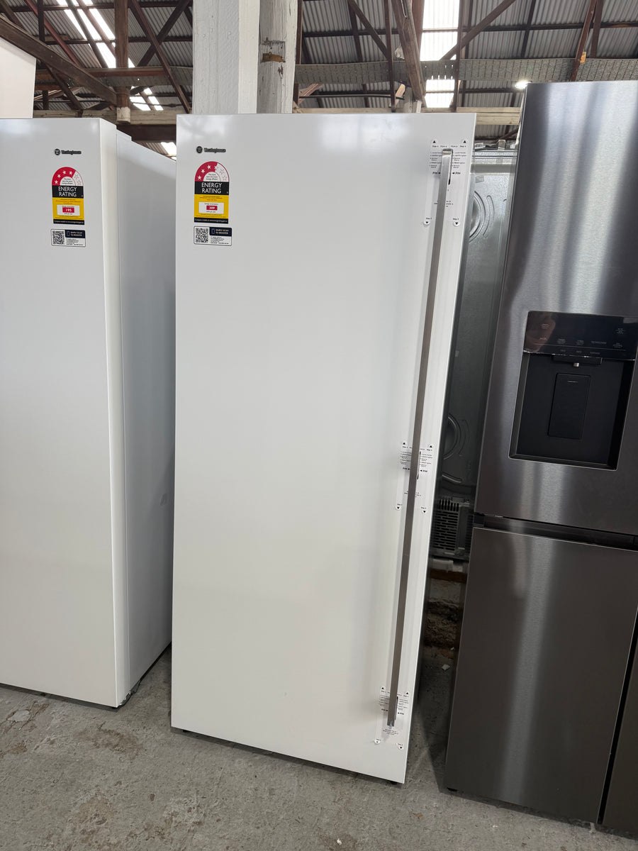 Factory second Westinghouse 388 L Vertical Freezer – Model WFB4204WC - Second Hand Appliances Geebung