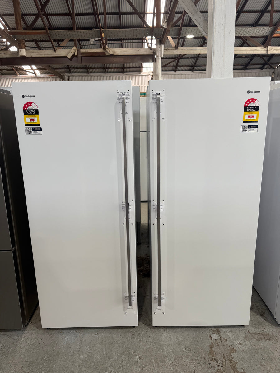 Factory second Westinghouse 388 L Vertical Freezer – Model WFB4204WC - Second Hand Appliances Geebung