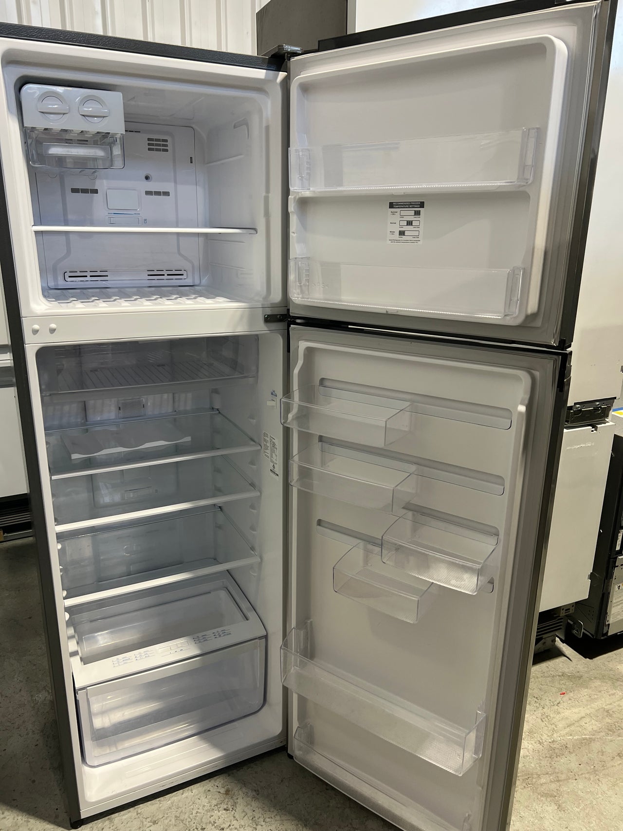 Second hand Westinghouse 370L Top Mount Fridge WTB3700AG - Second Hand Appliances Geebung