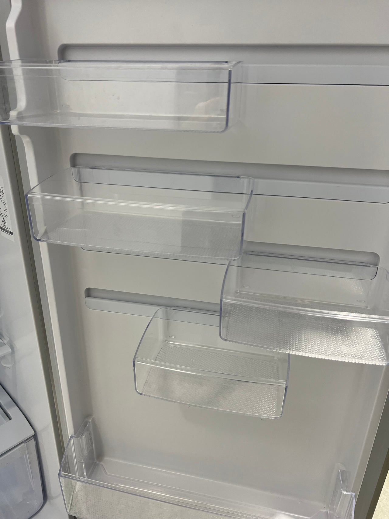 Second hand Westinghouse 370L Top Mount Fridge WTB3700AG - Second Hand Appliances Geebung