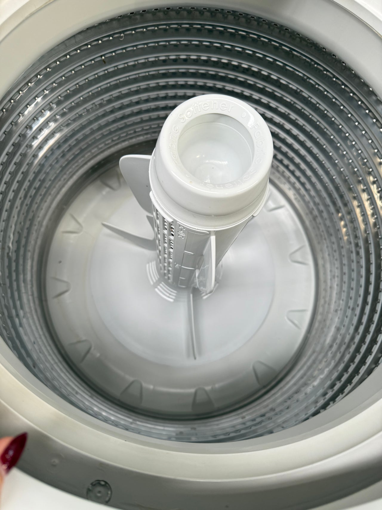 Second hand Fisher & Paykel WA80T65GW1 8kg Top Load Washing Machine Model Number: WA80T65GW1