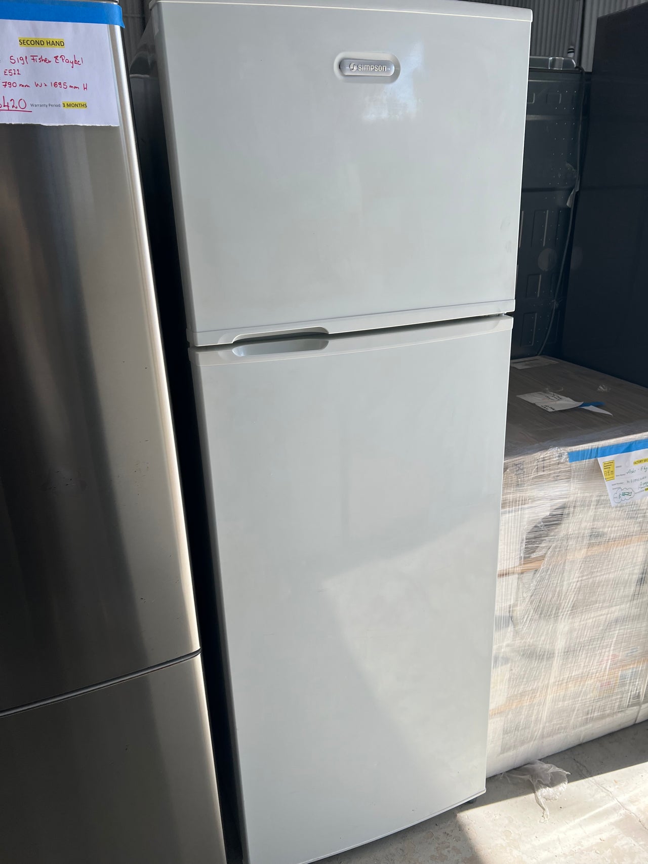 Second hand 328l Simpson top mounted refrigerator SR330BR - Second Hand Appliances Geebung