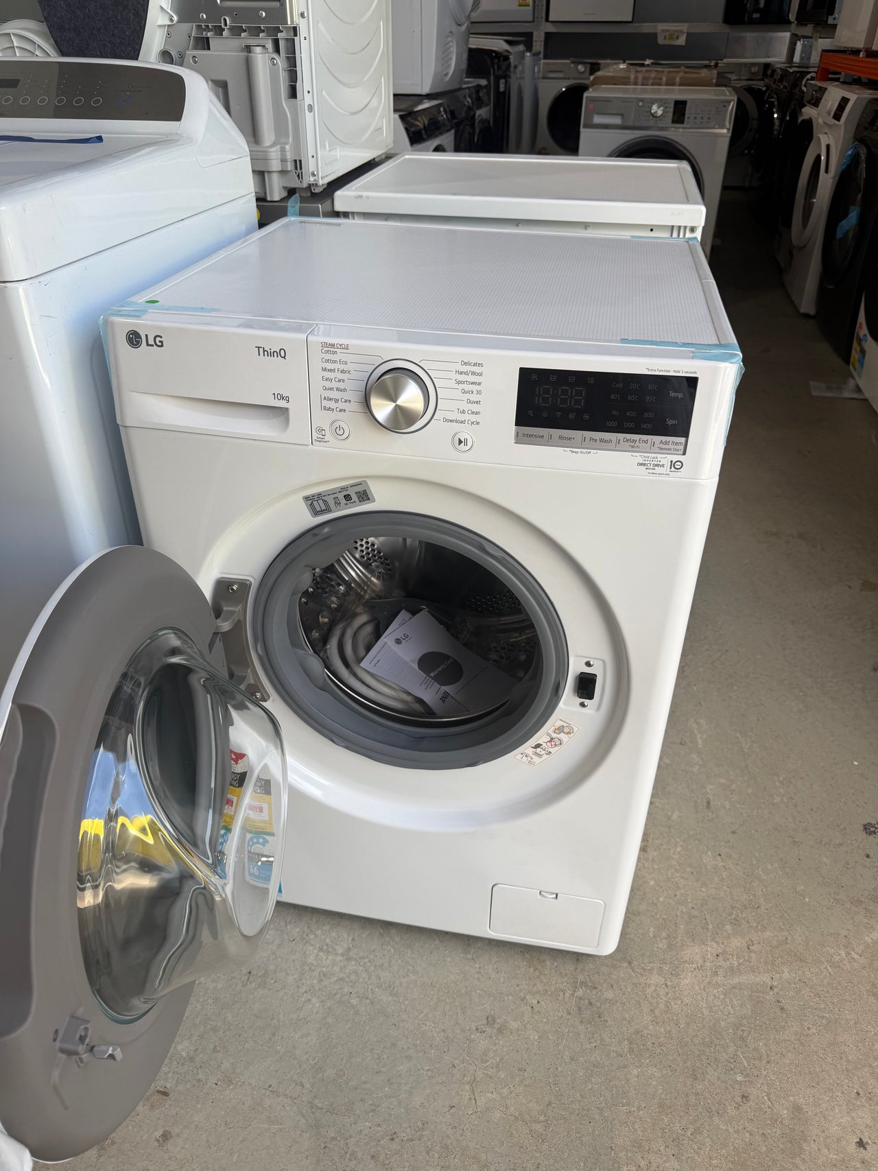 Transportation damaged LG 10kg Front Load Washer with Steam – White (Model WV5-1410W)
