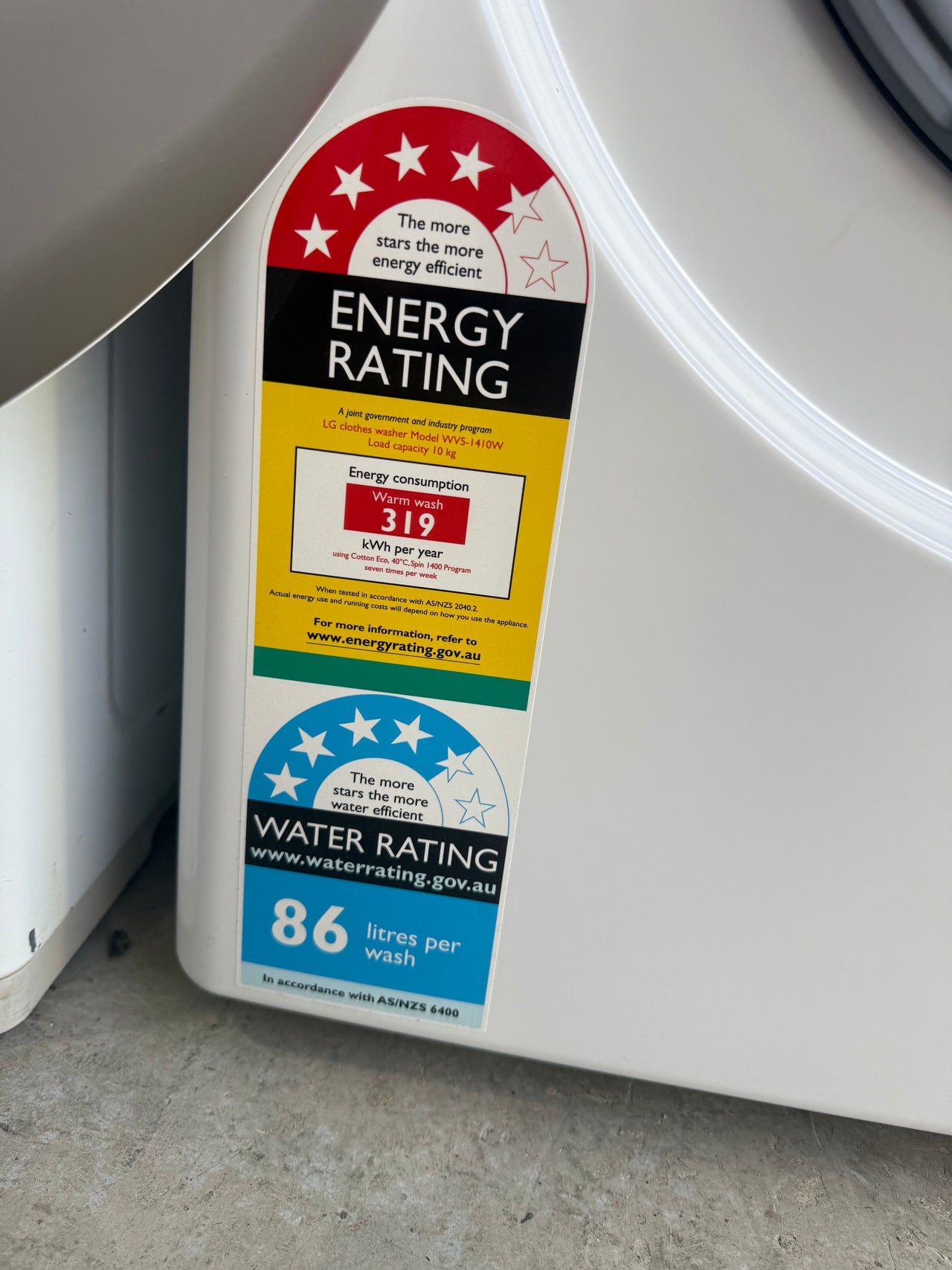 Transportation damaged LG 10kg Front Load Washer with Steam – White (Model WV5-1410W)