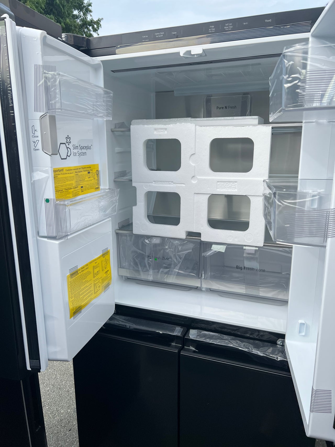 Transportation damaged LG 508L InstaView Refrigerator Model:GF-V570MBLC - Second Hand Appliances Geebung