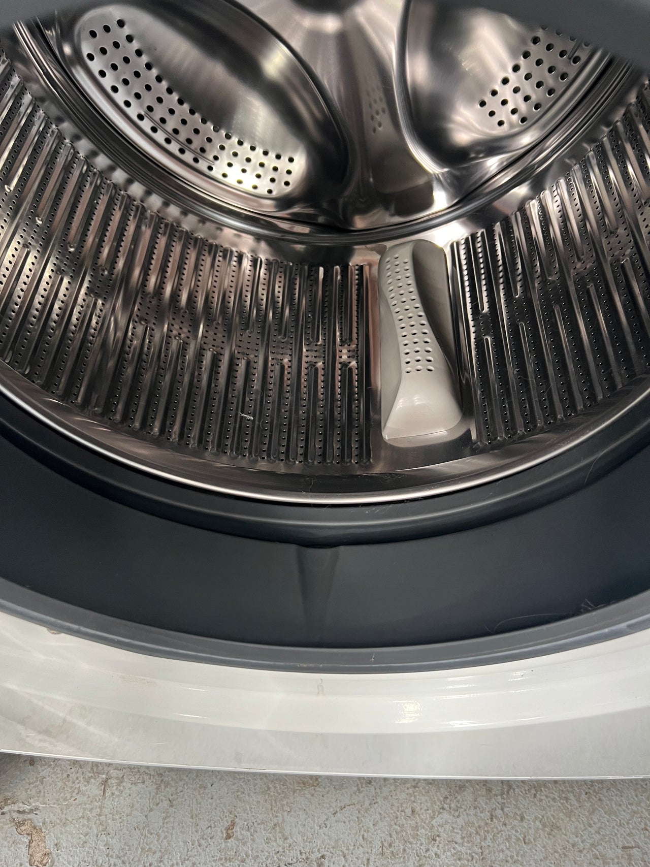 Second hand Fisher&Paykel 8.5kg Front Load Washing Machine Model: WH8560P2 - Second Hand Appliances Geebung