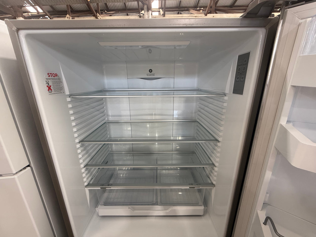 Second hand Fisher & Paykel 494 L Series 5 Bottom-Mount Refrigerator – RF522BRPX6 - Second Hand Appliances Geebung