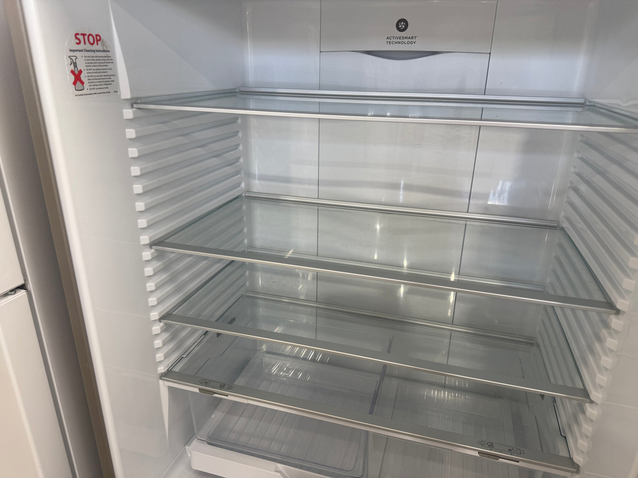 Second hand Fisher & Paykel 494 L Series 5 Bottom-Mount Refrigerator – RF522BRPX6 - Second Hand Appliances Geebung