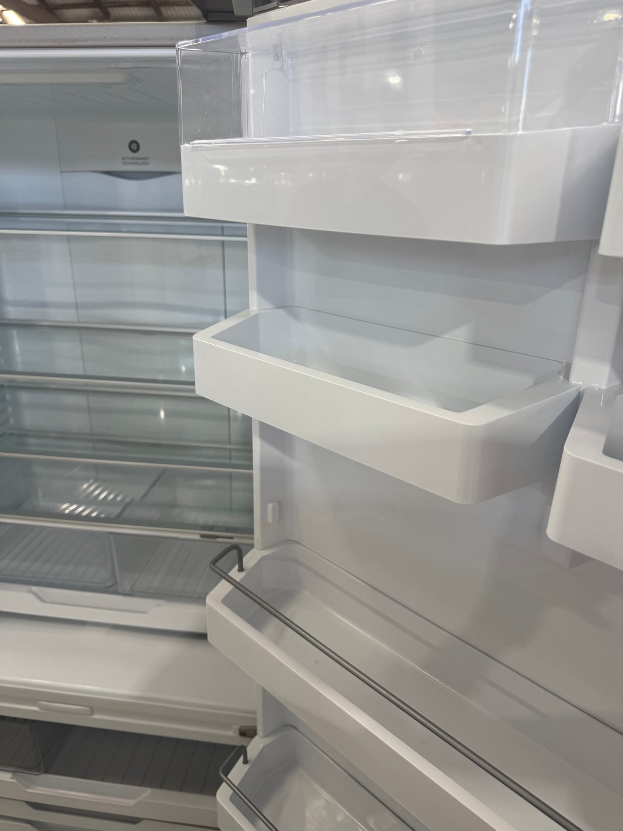 Second hand Fisher & Paykel 494 L Series 5 Bottom-Mount Refrigerator – RF522BRPX6 - Second Hand Appliances Geebung