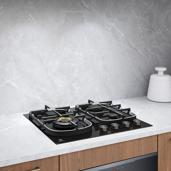 Factory second Electrolux UltimateTaste 500 Gas Cooktop – Model EHG645BE (60 cm, Black Ceramic Glass)