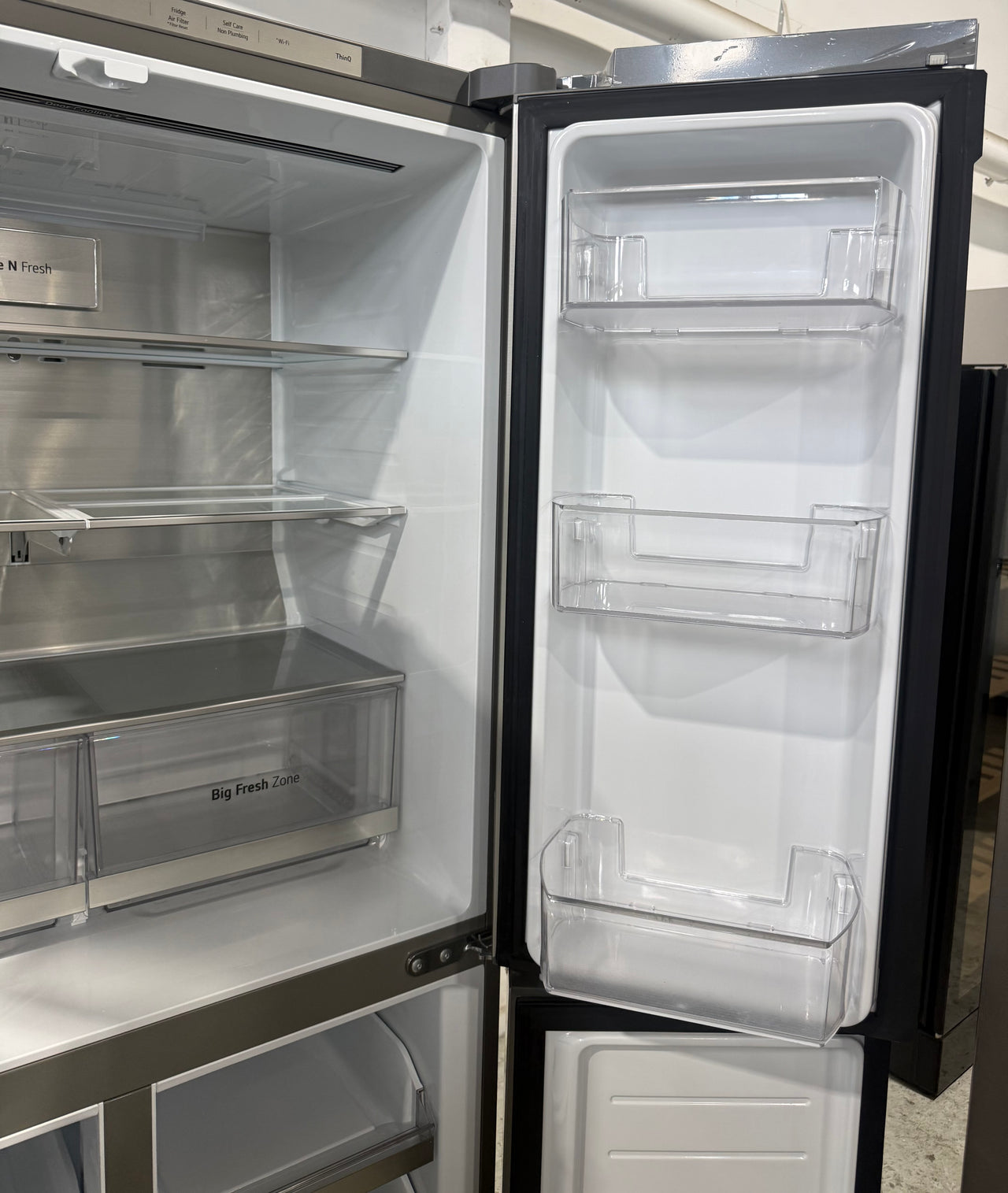 Transportation damaged LG 506L Slim French Door Refrigerator with Non-Plumbed Ice &Water – GF-LN500PL