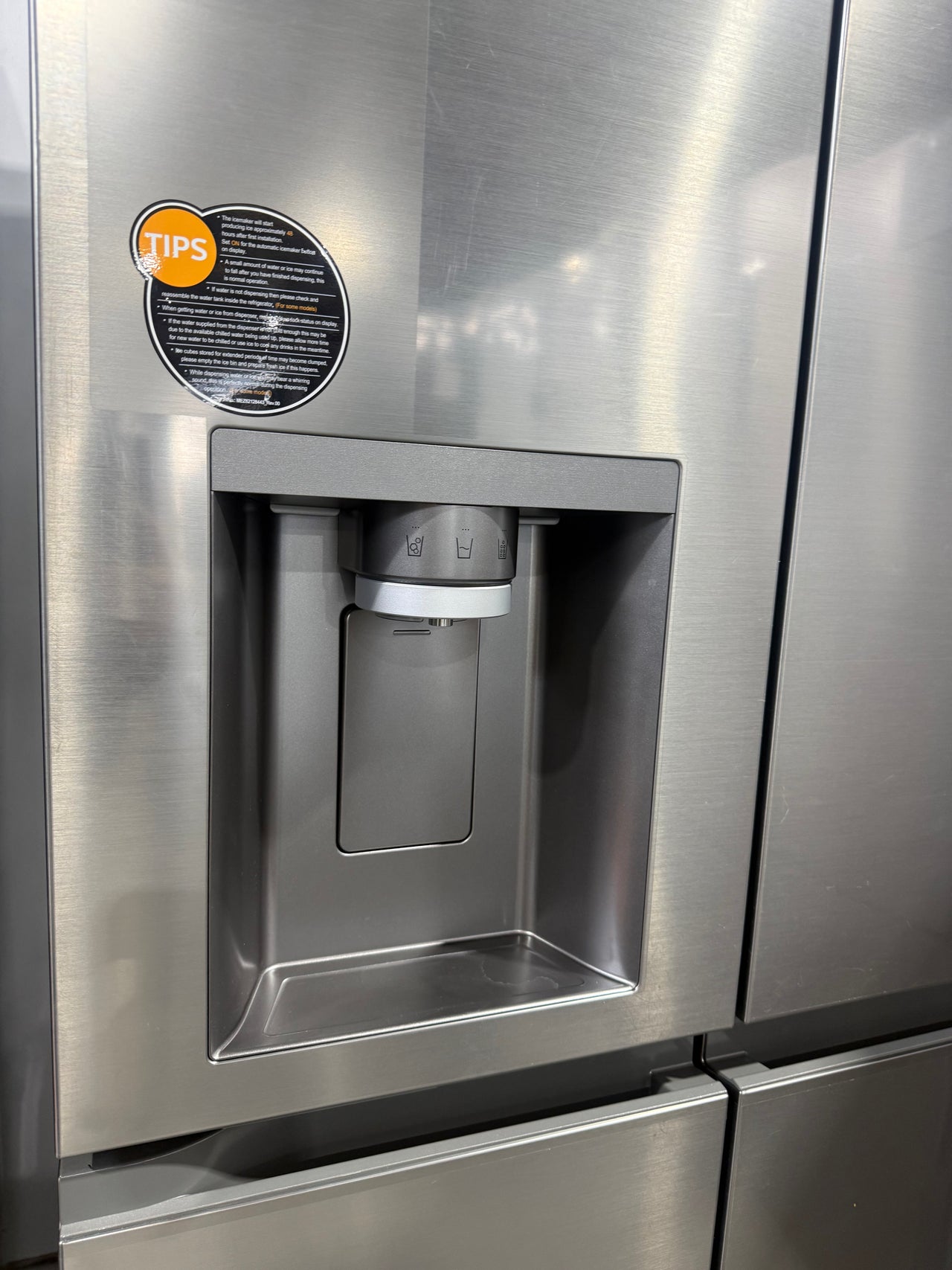 Transportation damaged LG 506L Slim French Door Refrigerator with Non-Plumbed Ice &Water – GF-LN500PL