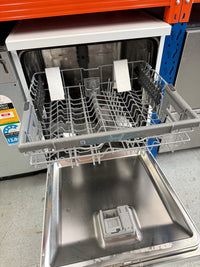 Thumbnail for Transportation damaged LG 14 Place QuadWash®Dishwasher in White Finish - Free Standing XD5B14WH