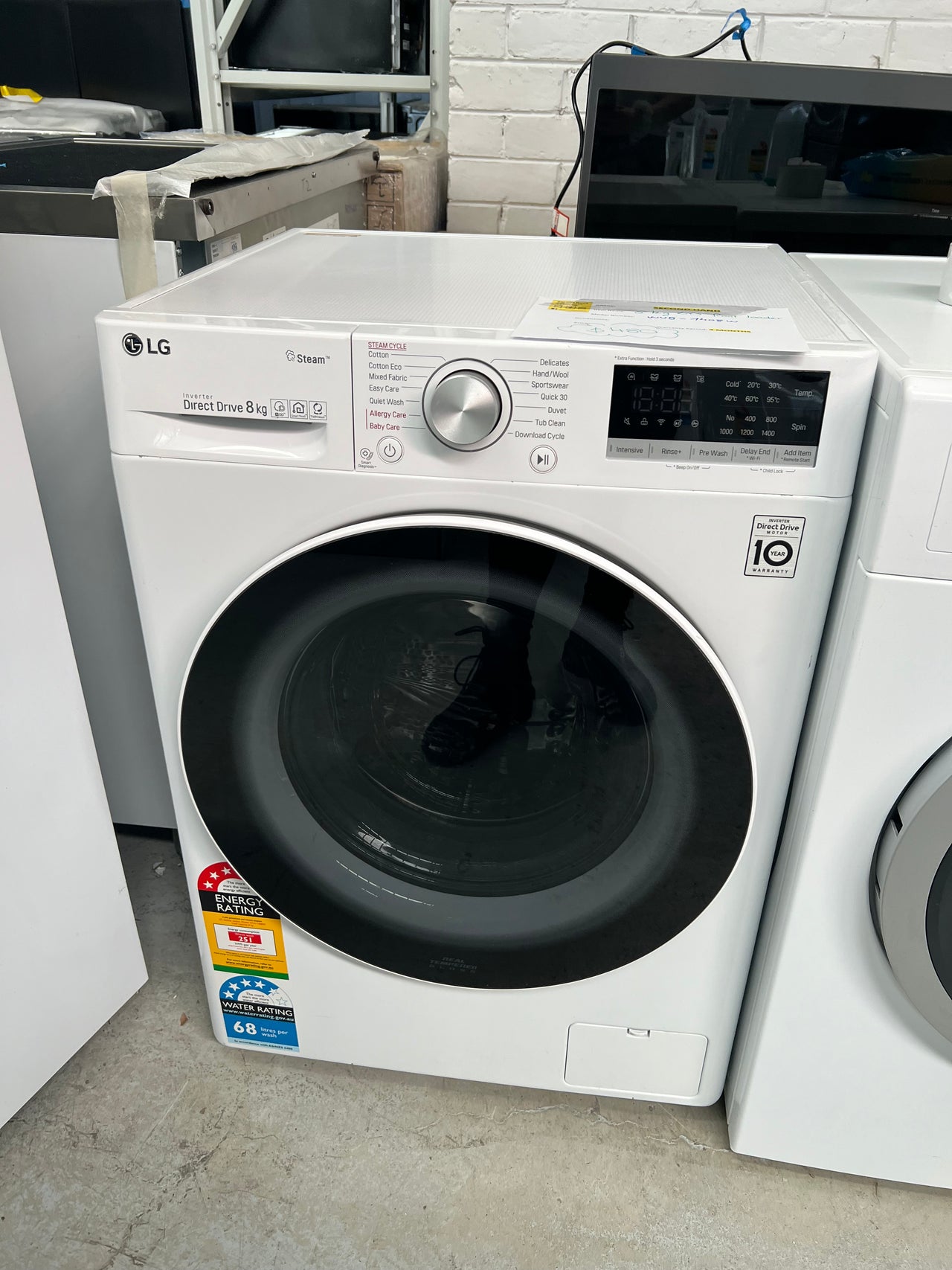 Second hand LG 8kg Series 5 Front Load Washing Machine Model: WV5-1408W - Second Hand Appliances Geebung