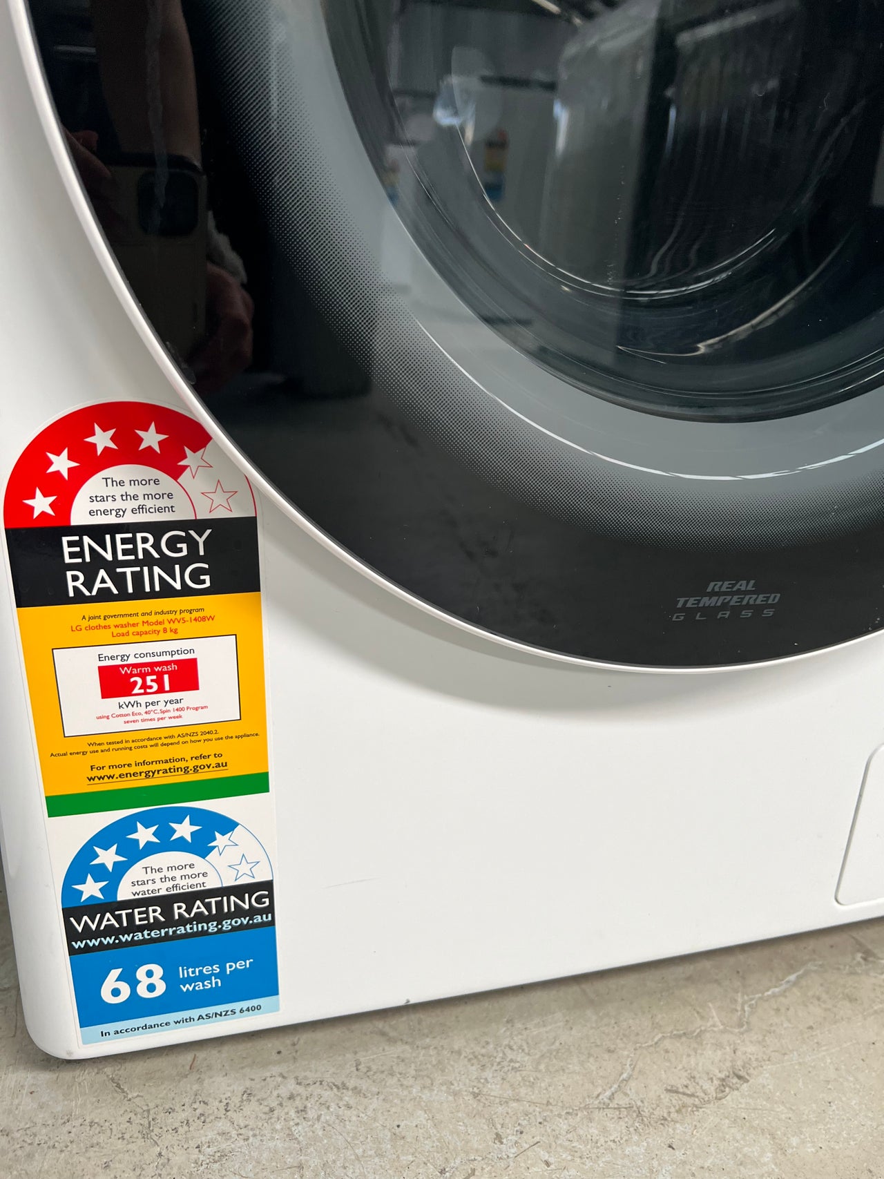 Second hand LG 8kg Series 5 Front Load Washing Machine Model: WV5-1408W - Second Hand Appliances Geebung