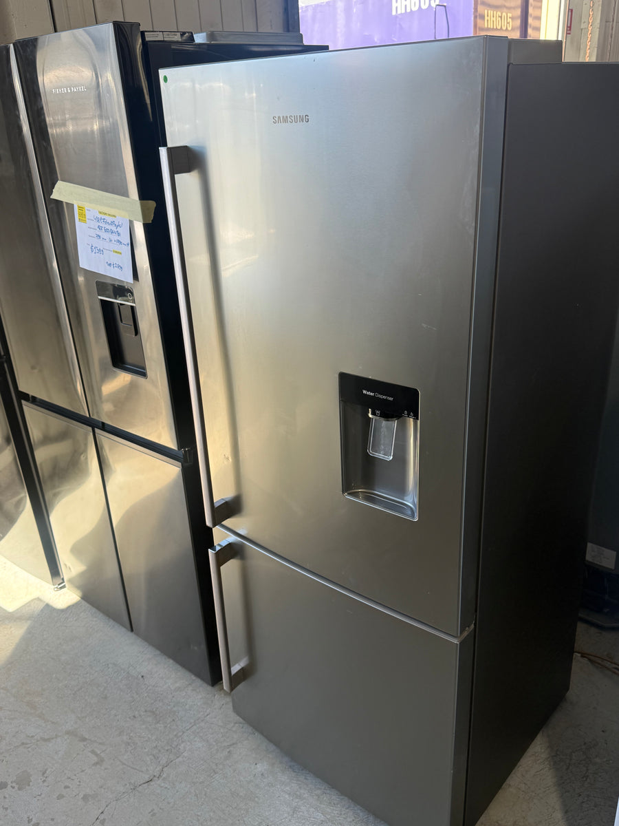 Second hand Samsung 455L Bottom Mount Refrigerator  – SRL455DLS