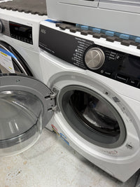 Thumbnail for Factory second AEG LF8584M8O – 8 kg 8000 Series Front Load Washing Machine (White) - Second Hand Appliances Geebung