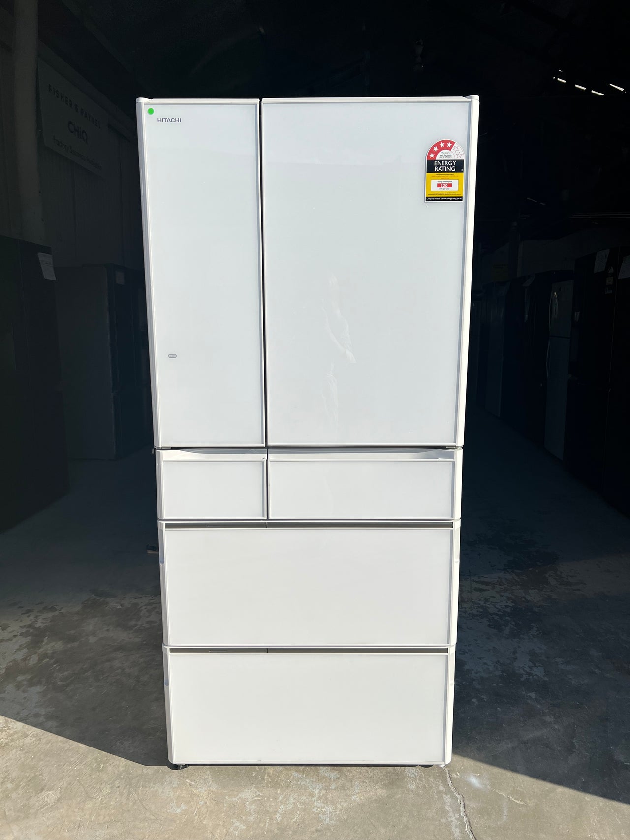 Factory second Hitachi 670Ltr Crystal White finish with 4 STAR Energy Star Rating RWX670KAXW - Second Hand Appliances Geebung