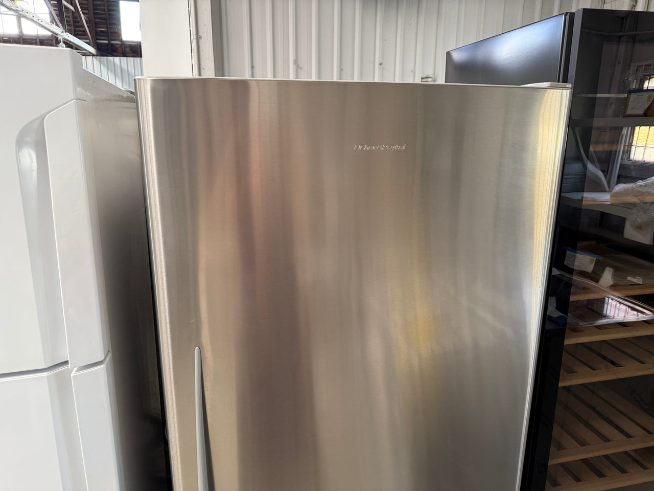 Factory second Fisher & Paykel 373L Upright Fridge RF373SRDW1 - Second Hand Appliances Geebung