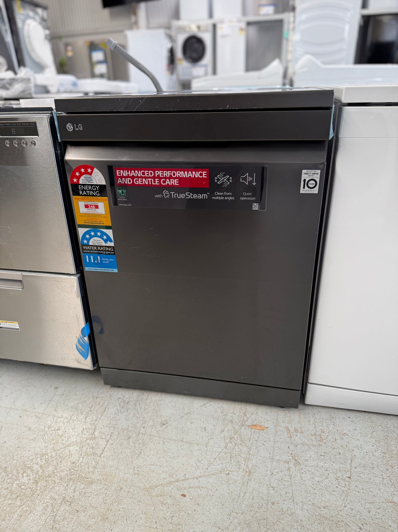 Transportation damaged LG XD3A25MB freestanding dishwasher