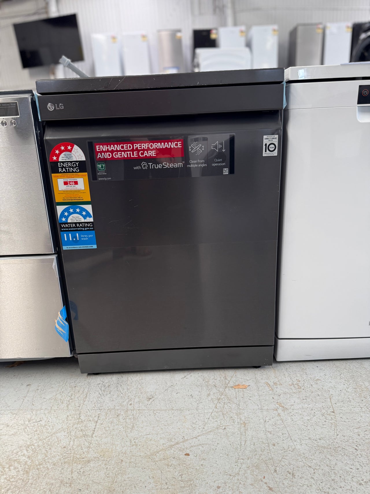 Transportation damaged LG XD3A25MB freestanding dishwasher