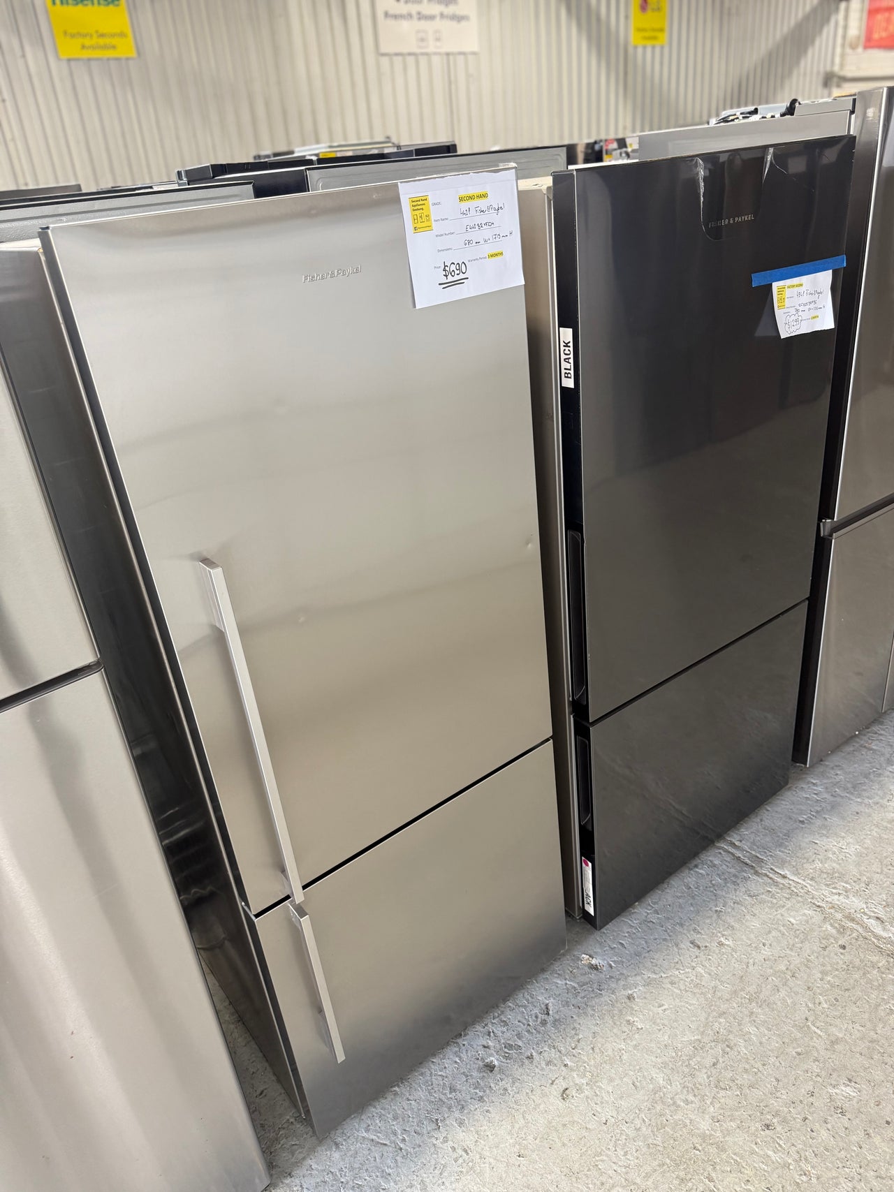 Second hand 442l Fisher &Paykel E442BRXFD4