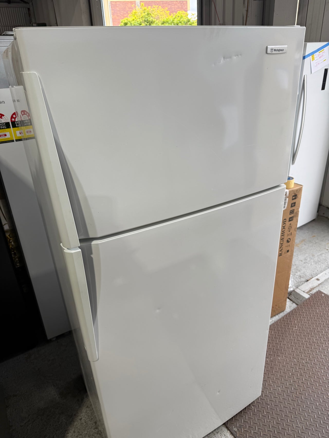 Second hand Westinghouse 520 L Top-Mount Refrigerator – White (Model WTM5200WBR) - Second Hand Appliances Geebung