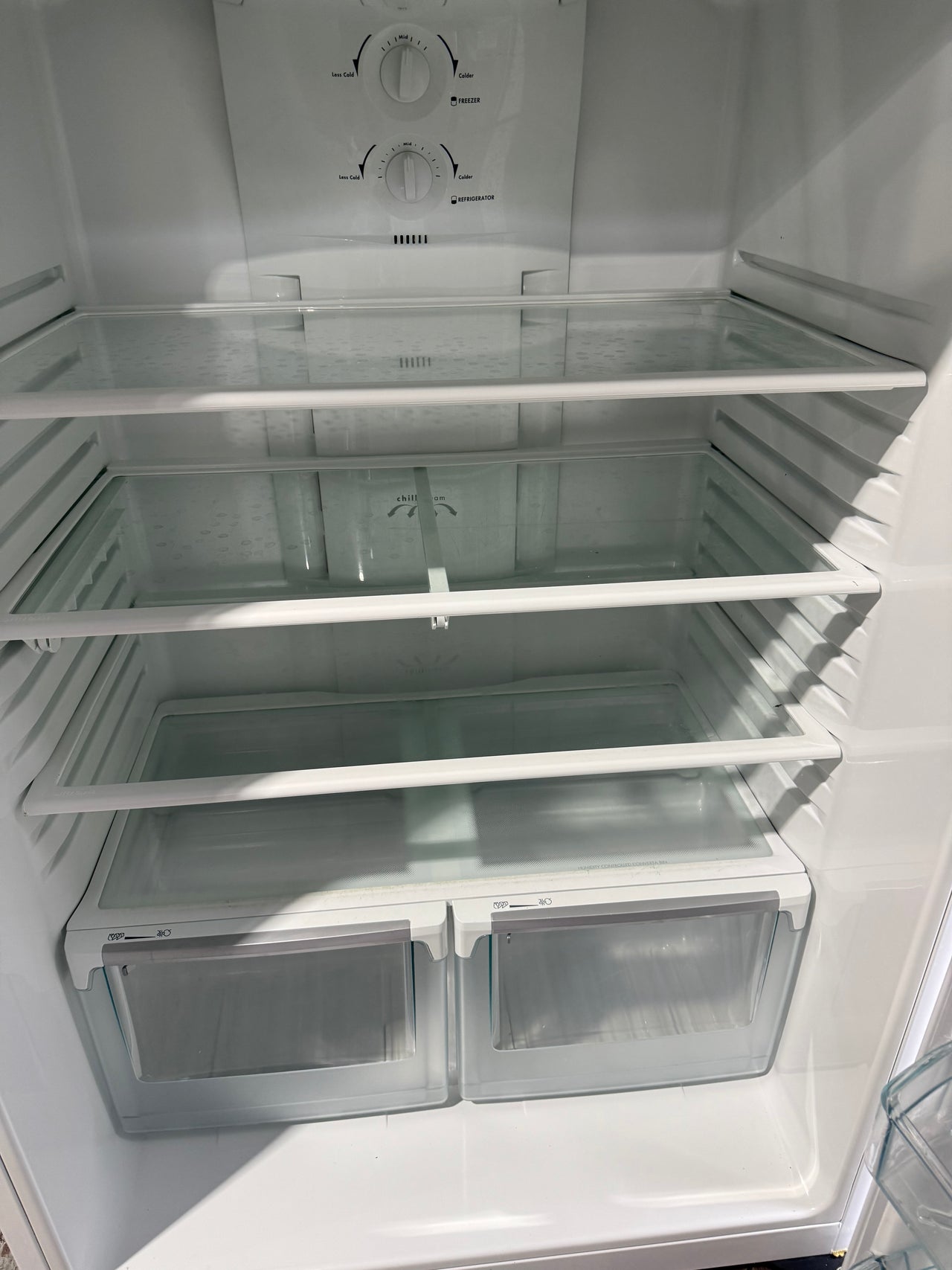 Second hand Westinghouse 520 L Top-Mount Refrigerator – White (Model WTM5200WBR) - Second Hand Appliances Geebung
