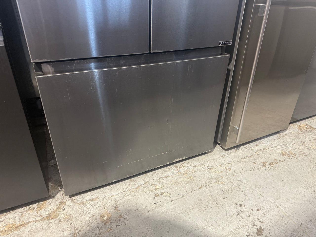 Factory Second Hisense 634L French Door Refrigerator – Black (HRFD634BW)