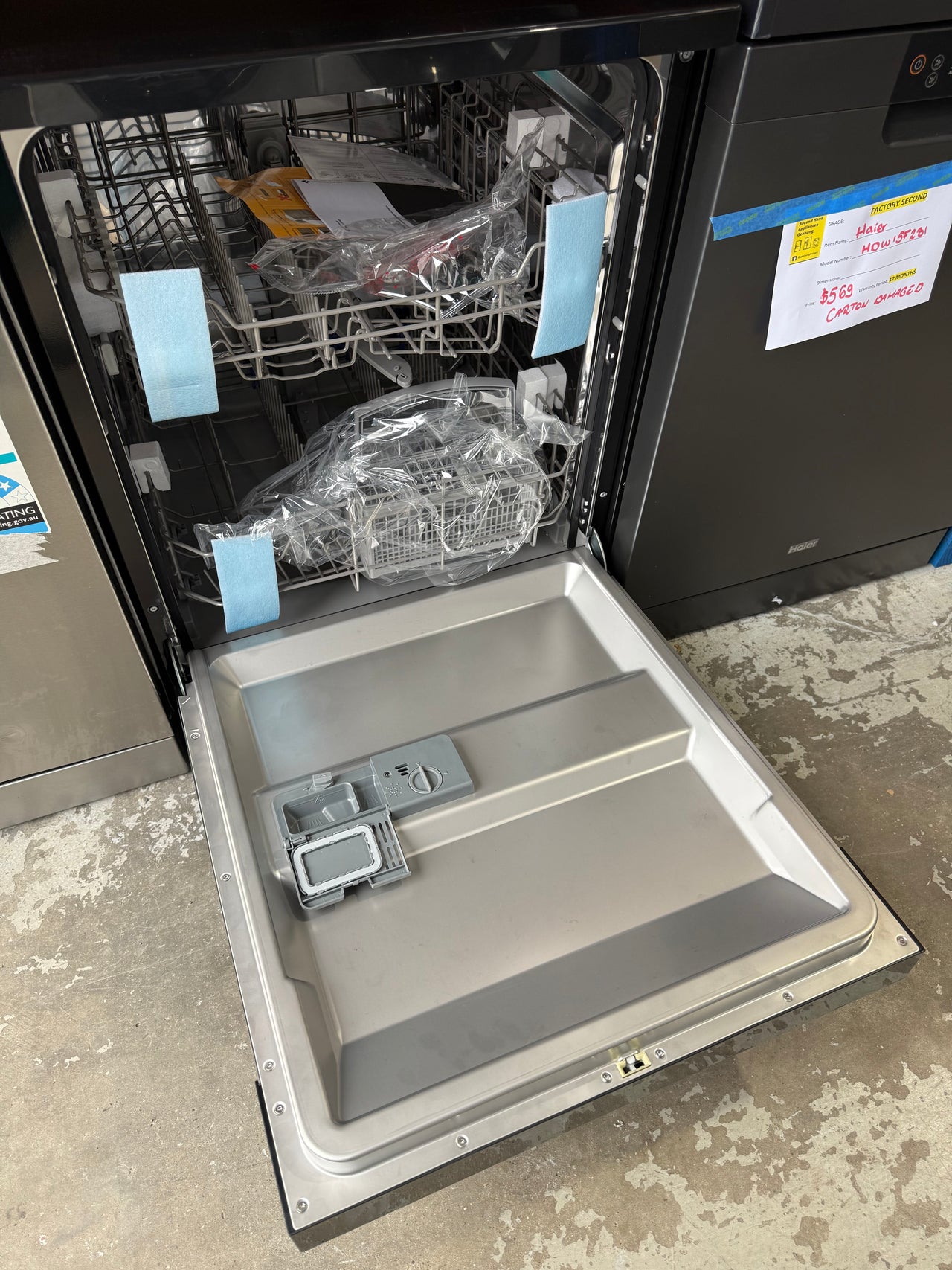 Transportation damaged Sôlt GGSDW6012B – 12 Place Freestanding Dishwasher (Black)