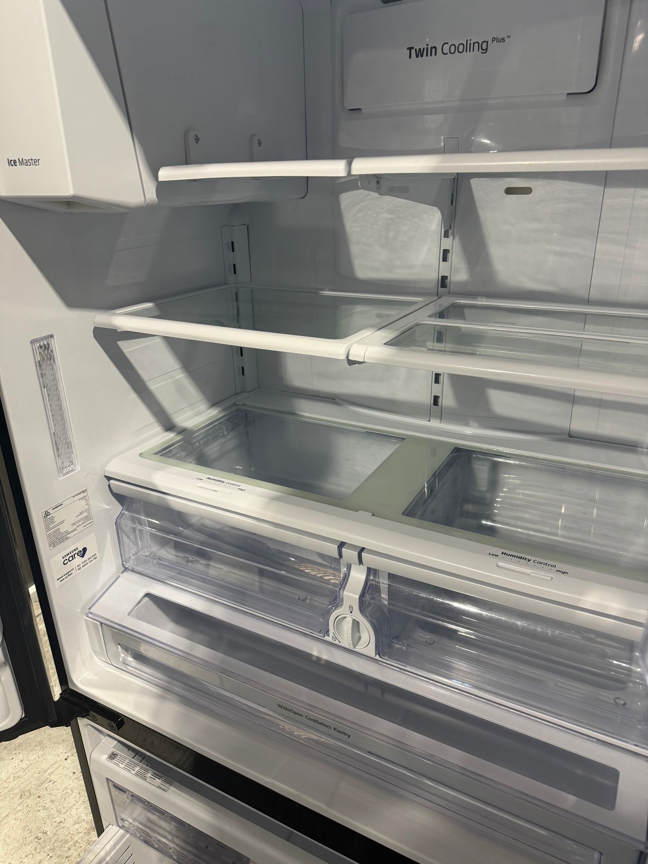 Second hand Samsung 665l French door SRF665CDBLS