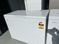 Thumbnail for Transportation Haier 301L Chest Freezer HCF301W - Second Hand Appliances Geebung