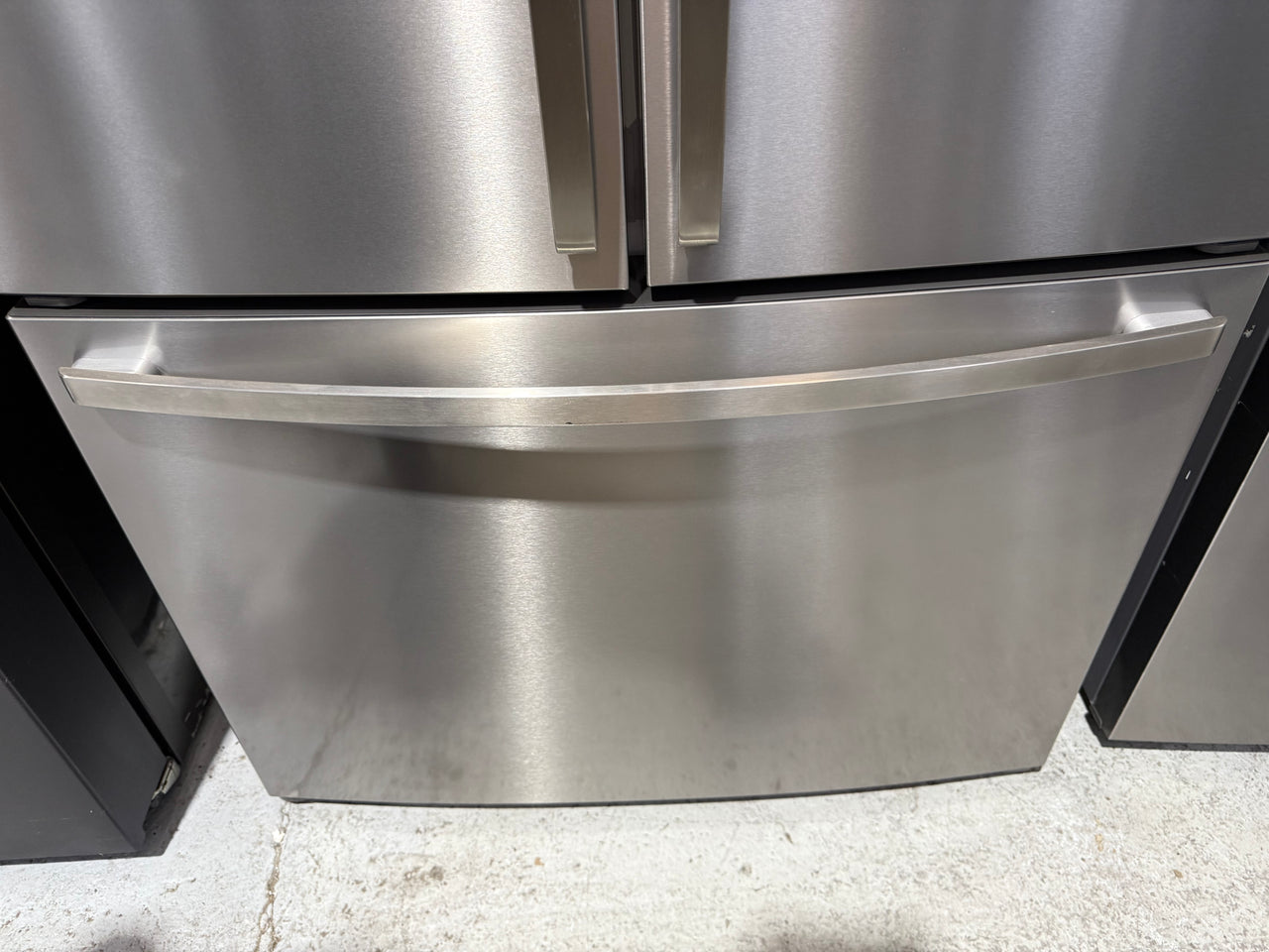 Factory second Westinghouse 605L Side by Side Fridge – Stainless Steel WHE6060SB