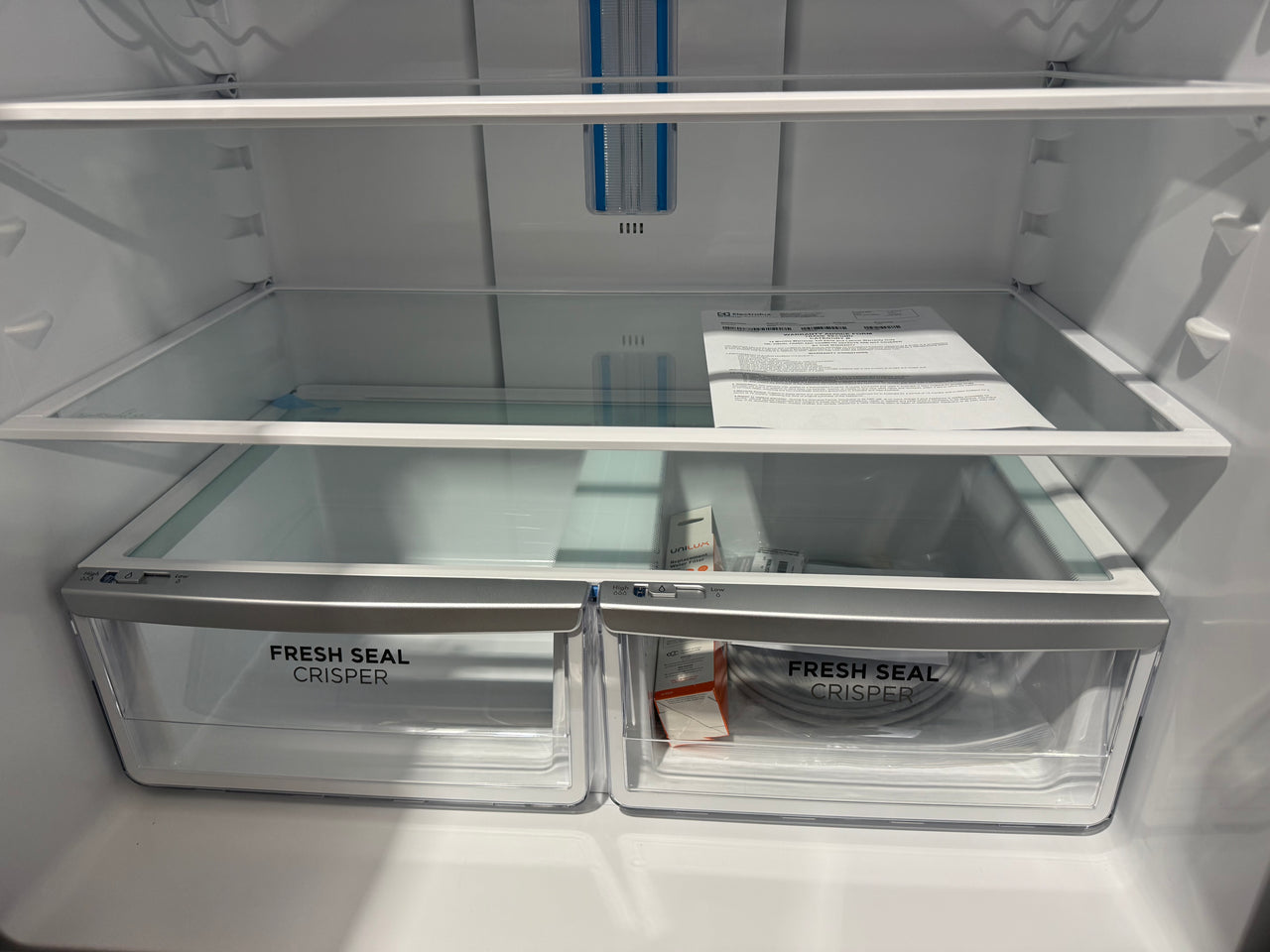 Factory second Westinghouse 605L Side by Side Fridge – Stainless Steel WHE6060SB