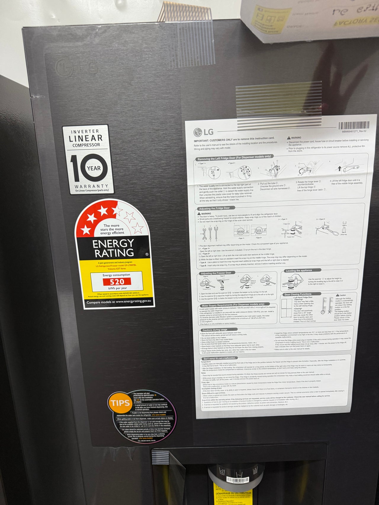 Transportation damaged LG 637L French Door Refrigerator GF-L700MBL