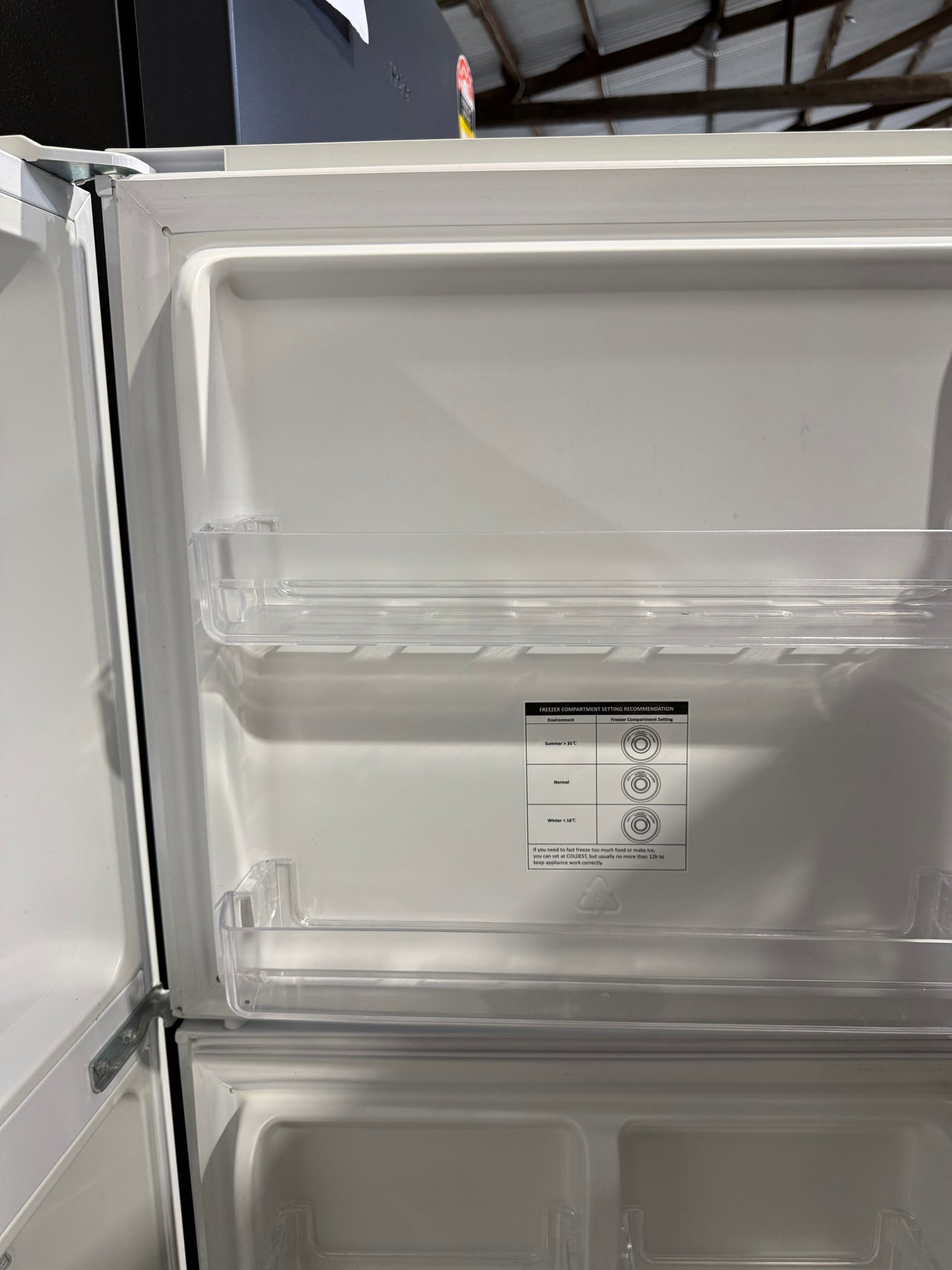 Second hand Haier HRF220TW – 221 L Frost-Free Top-Mount Refrigerator