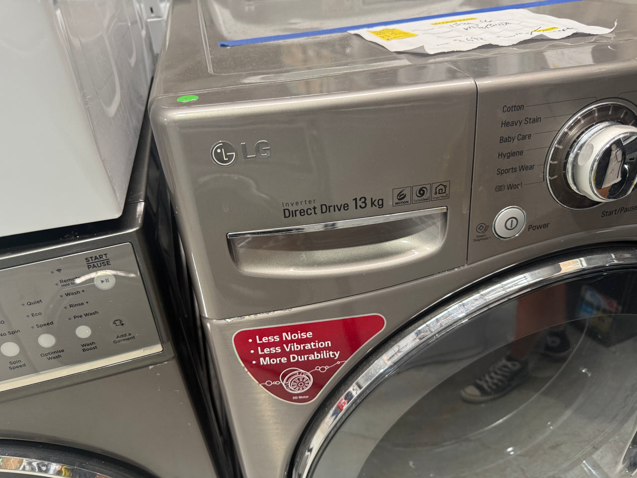 Second hand LG 13 kg Front Load Washing Machine with Turbo Clean®   Model: WD1013NDE