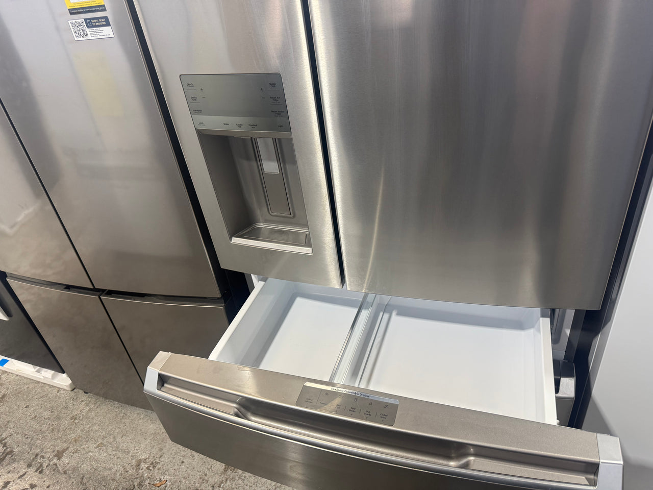 Second hand Westinghouse 609L French Door Refrigerator with Ice & Water – Stainless Steel WHE6170SB